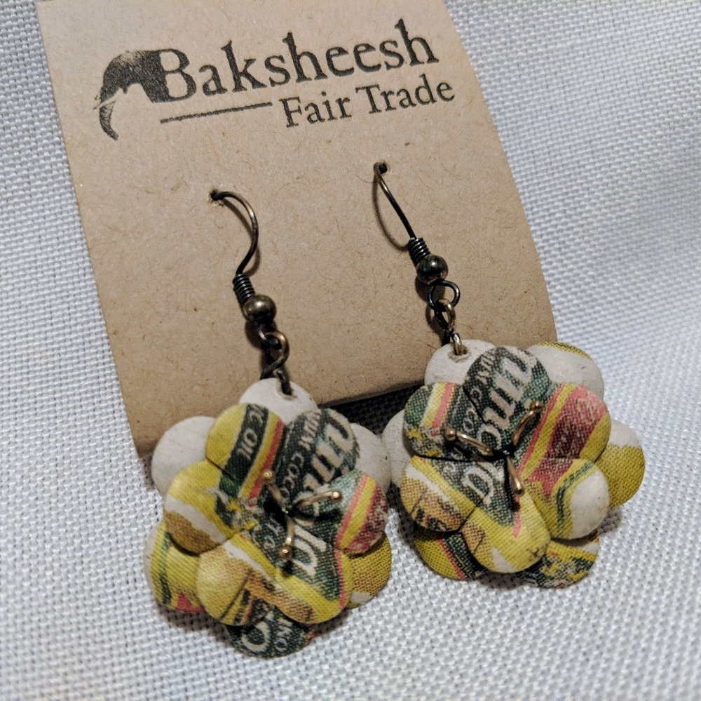 *3/$20* NWT Flower Earrings from Philippines